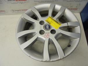 Gebruikte Velg Fiat Doblo Prijs op aanvraag aangeboden door N Kossen Autorecycling BV