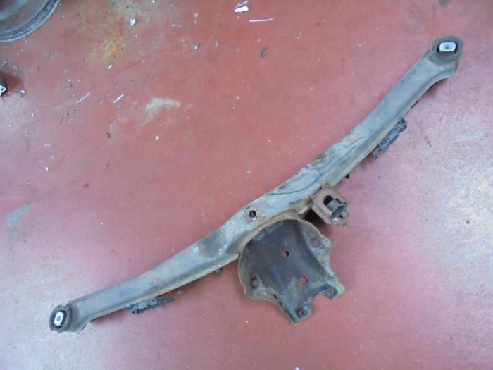 Gebruikte Subframe BMW Z3 Prijs op aanvraag aangeboden door N Kossen Autorecycling BV