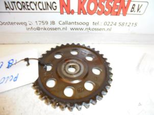 Gebruikte Nokkenas Tandwiel Volkswagen Polo Prijs op aanvraag aangeboden door N Kossen Autorecycling BV