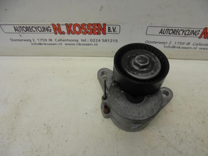 Gebruikte Spanner multiriem Volkswagen Golf VII (AUA) 1.6 TDI BlueMotion 16V Prijs op aanvraag aangeboden door N Kossen Autorecycling BV