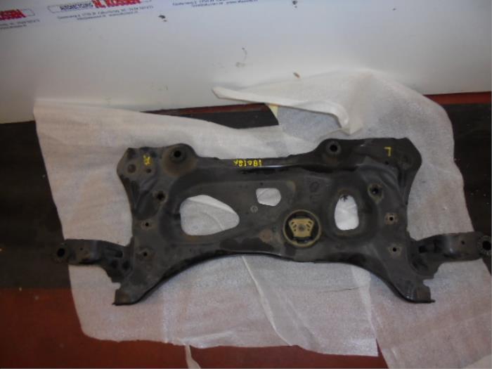 Gebruikte Subframe Volkswagen Golf VII (AUA) 1.6 TDI BlueMotion 16V Prijs op aanvraag aangeboden door N Kossen Autorecycling BV