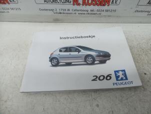 Gebruikte Instructie Boekje Peugeot 206 (2A/C/H/J/S) 1.6 16V Prijs op aanvraag aangeboden door N Kossen Autorecycling BV