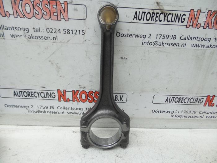 Gebruikte Drijfstang Volkswagen UP Prijs op aanvraag aangeboden door N Kossen Autorecycling BV