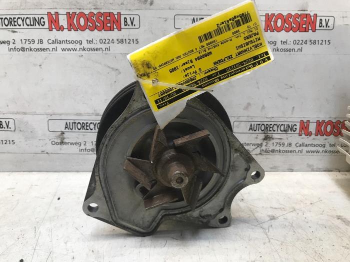 Gebruikte Waterpomp Mitsubishi Pajero Hardtop (V1/2/3/4) 2.8 TDi Long Body Prijs op aanvraag aangeboden door N Kossen Autorecycling BV