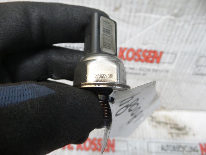 Gebruikte Druksensor Peugeot 206 (2A/C/H/J/S) 1.4 HDi Prijs op aanvraag aangeboden door N Kossen Autorecycling BV