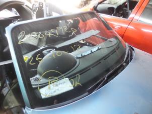 Gebruikte Ruit voor BMW Z3 Roadster (E36/7) 1.9 Prijs op aanvraag aangeboden door N Kossen Autorecycling BV