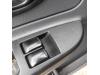 Ruit schakelaar elektrisch van een Chevrolet Matiz, 1998 / 2005 0.8 S,SE, Hatchback, Benzine, 796cc, 38kW (52pk), FWD, LQ2; L349, 2005-03 / 2013-12, KLAKKH11 2006