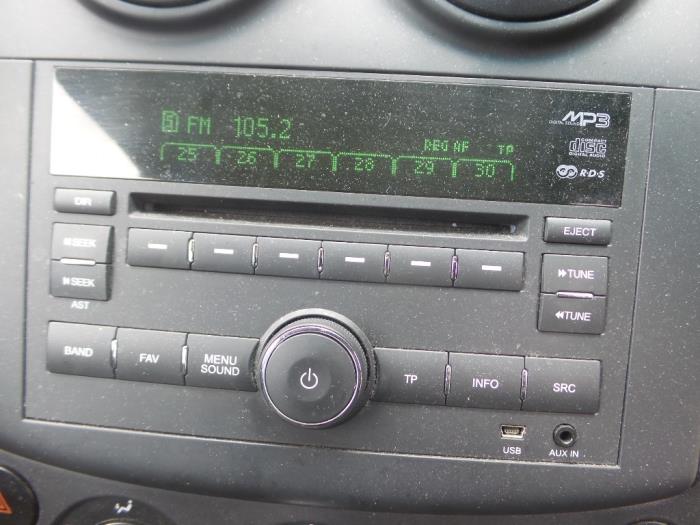 Radio CD Speler van een Chevrolet Aveo 2011