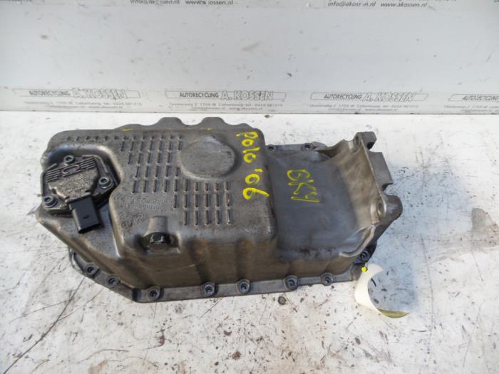 Gebruikte Carterpan Volkswagen Polo IV (9N1/2/3) 1.4 16V Prijs op aanvraag aangeboden door N Kossen Autorecycling BV