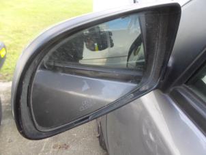 Gebruikte Spiegelglas links Chevrolet Aveo Prijs op aanvraag aangeboden door N Kossen Autorecycling BV