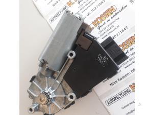 Gebruikte Schuifdak Motor BMW Mini One/Cooper (R50) 1.6 16V Cooper Prijs op aanvraag aangeboden door N Kossen Autorecycling BV