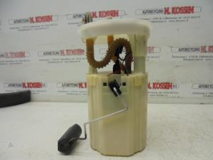 Gebruikte Benzinepomp Kia Rio (DC12) 1.3 Prijs op aanvraag aangeboden door N Kossen Autorecycling BV