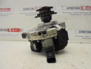 Gebruikte Hogedrukpomp BMW 3 serie Touring (E91) 320d 16V Corporate Lease Prijs op aanvraag aangeboden door N Kossen Autorecycling BV