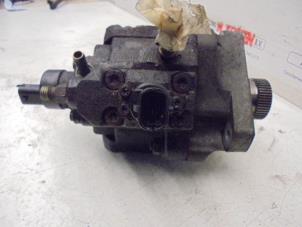 Gebruikte Hogedrukpomp BMW 3 serie Touring (E91) 320d 16V Corporate Lease Prijs op aanvraag aangeboden door N Kossen Autorecycling BV