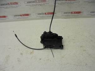 Gebruikte Deurslot Mechaniek 4Deurs rechts-achter Renault Grand Scénic III (JZ) Prijs op aanvraag aangeboden door N Kossen Autorecycling BV