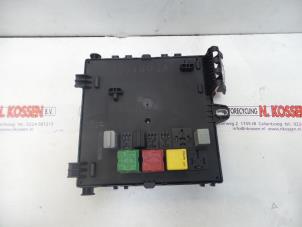 Gebruikte Zekeringkast Opel Signum Prijs op aanvraag aangeboden door N Kossen Autorecycling BV