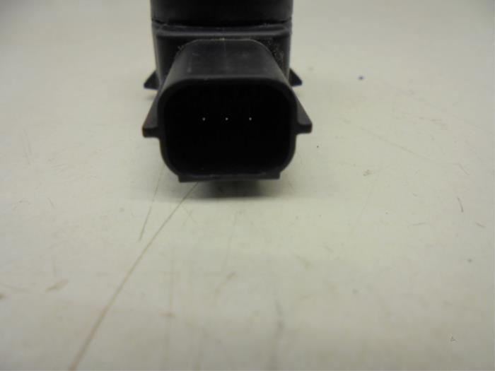 PDC Sensor van een Opel Zafira (M75) 1.8 16V Ecotec 2008