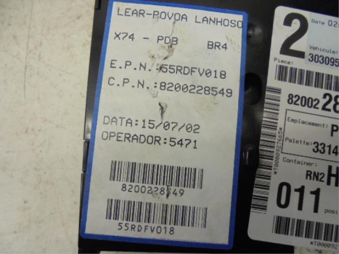 Comfort Module van een Renault Laguna 2002