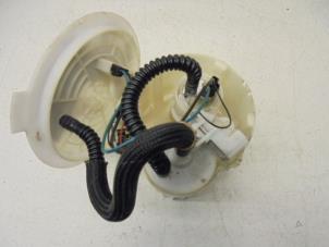 Gebruikte Benzinepomp Opel Zafira (M75) 1.8 16V Ecotec Prijs op aanvraag aangeboden door N Kossen Autorecycling BV