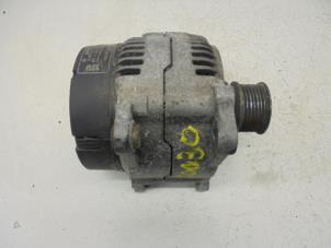 Gebruikte Dynamo Volkswagen Transporter Prijs op aanvraag aangeboden door N Kossen Autorecycling BV