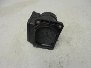 Gebruikte Luchtmassameter Mitsubishi Galant Wagon (EA/EC) 2.5 V6 24V Prijs op aanvraag aangeboden door N Kossen Autorecycling BV