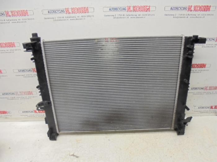 Gebruikte Radiateur Renault Clio IV (5R) 0.9 Energy TCE 90 12V Prijs op aanvraag aangeboden door N Kossen Autorecycling BV