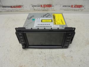 Gebruikte Radio CD Speler Chrysler Sebring Prijs op aanvraag aangeboden door N Kossen Autorecycling BV