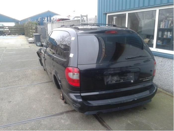 Katalysator van een Chrysler Voyager/Grand Voyager (RG/RS) 2.8 CRD 16V Autom. 2007