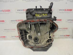 Gebruikte Carterpan Opel Vectra Prijs op aanvraag aangeboden door N Kossen Autorecycling BV