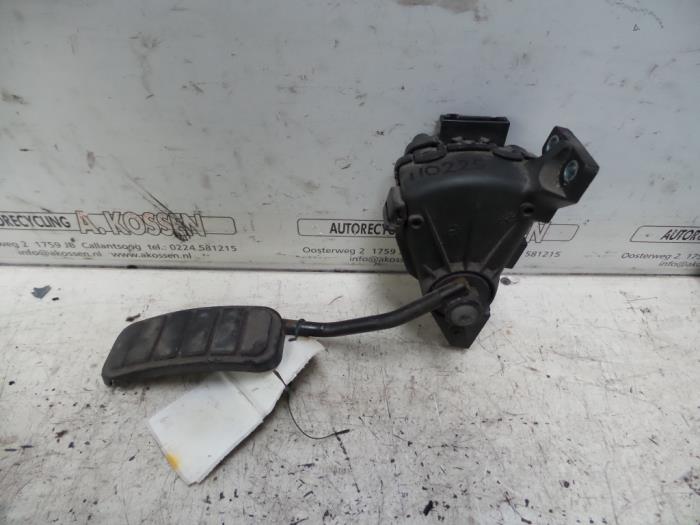 Gebruikte Gaspedaalpositie Sensor Renault Master II (FD/HD) 2.5 dCi 16V Prijs op aanvraag aangeboden door N Kossen Autorecycling BV