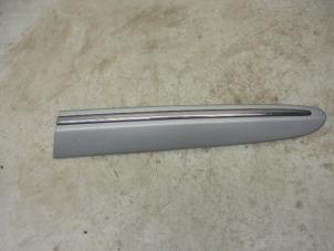 Gebruikte Carrosserielijst Mercedes CLK (C209) 5.0 500 V8 24V Prijs op aanvraag aangeboden door N Kossen Autorecycling BV