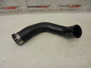 Gebruikte Intercooler Buis Renault Clio IV (5R) 0.9 Energy TCE 90 12V Prijs op aanvraag aangeboden door N Kossen Autorecycling BV