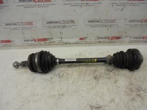 Gebruikte Cardanas links-voor (VWA) Volkswagen Transporter T5 1.9 TDi Prijs op aanvraag aangeboden door N Kossen Autorecycling BV