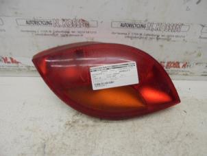 Gebruikte Achterlicht links Ford Ka I 1.6i SportKa Prijs op aanvraag aangeboden door N Kossen Autorecycling BV
