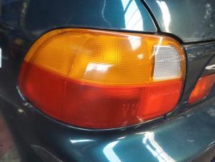 Gebruikte Achterlicht links Honda CRX (EG/EH) 1.6 ESi 16V Prijs op aanvraag aangeboden door N Kossen Autorecycling BV