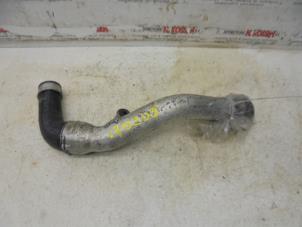 Gebruikte Intercooler Buis Volkswagen Transporter T5 1.9 TDi Prijs op aanvraag aangeboden door N Kossen Autorecycling BV