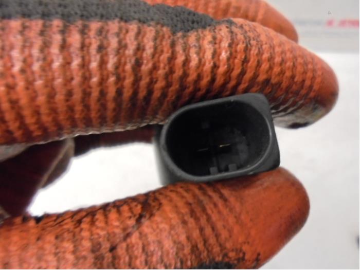 Brandstofdruk sensor van een Mercedes ML-Klasse 2001