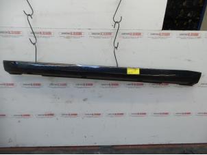 Gebruikte Sideskirt links Citroen C2 (JM) 1.6 16V VTR Prijs op aanvraag aangeboden door N Kossen Autorecycling BV