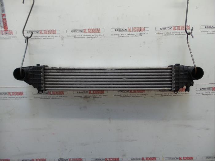 Gebruikte Intercooler Volvo V50 (MW) 2.0 D3 20V Prijs op aanvraag aangeboden door N Kossen Autorecycling BV