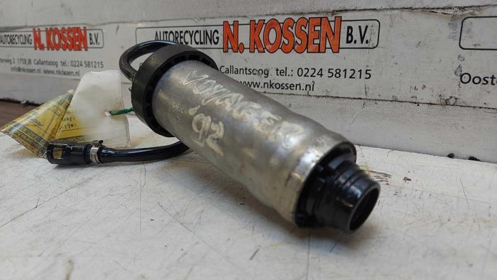 Gebruikte Benzinepomp Chrysler Voyager Prijs op aanvraag aangeboden door N Kossen Autorecycling BV