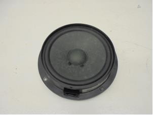 Gebruikte Luidspreker Mercedes ML-Klasse Prijs op aanvraag aangeboden door N Kossen Autorecycling BV