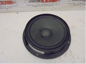 Gebruikte Luidspreker Mercedes ML-Klasse Prijs op aanvraag aangeboden door N Kossen Autorecycling BV