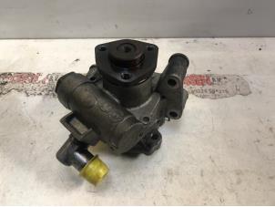 Gebruikte Pomp Servo Mercedes ML I (163) 2.7 270 CDI 20V Prijs op aanvraag aangeboden door N Kossen Autorecycling BV