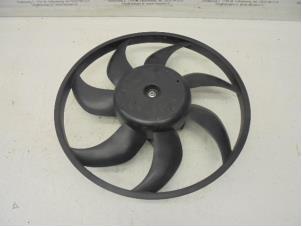 Gebruikte Koelvin Smart Fortwo Coupé (451.3) Electric Drive Prijs op aanvraag aangeboden door N Kossen Autorecycling BV