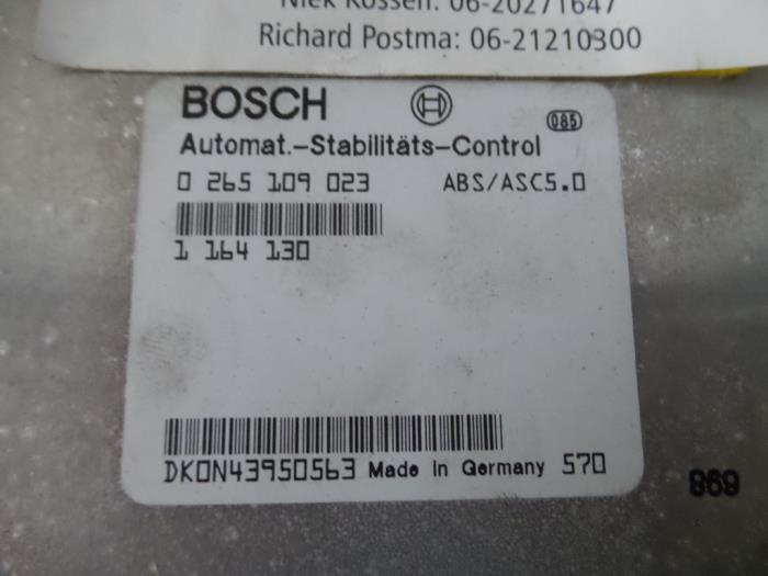 ABS Computer van een BMW 5 serie (E39) 523i 24V 1996
