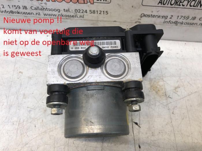 Gebruikte ABS Pomp Mitsubishi Colt (Z2/Z3) 1.1 12V Prijs op aanvraag aangeboden door N Kossen Autorecycling BV