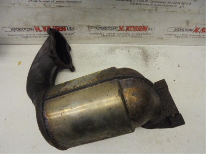 Gebruikte Katalysator Nissan Primastar 1.9 dCi 100 Prijs op aanvraag aangeboden door N Kossen Autorecycling BV