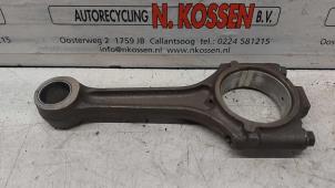 Gebruikte Drijfstang Chrysler PT Cruiser 2.4 16V GT Turbo Prijs op aanvraag aangeboden door N Kossen Autorecycling BV