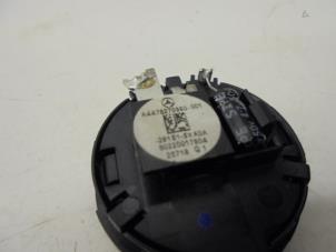 Gebruikte Luidspreker Mercedes Vito (447.6) 2.2 114 CDI 16V Prijs op aanvraag aangeboden door N Kossen Autorecycling BV