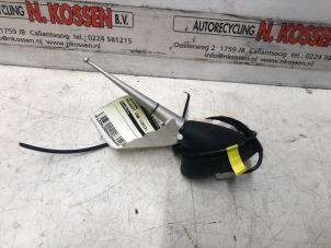 Gebruikte Antenne Peugeot 208 Prijs op aanvraag aangeboden door N Kossen Autorecycling BV